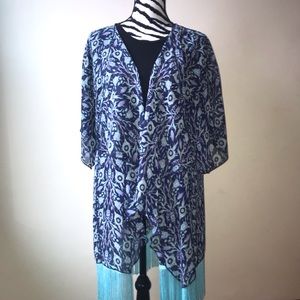 LuLaroe Monroe duster blue and purple size Large